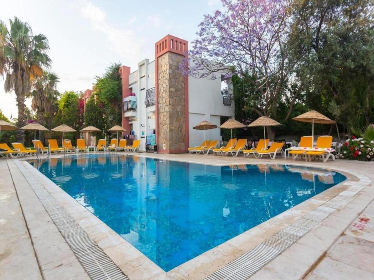 Kriss Hotel Bodrum Esterno foto