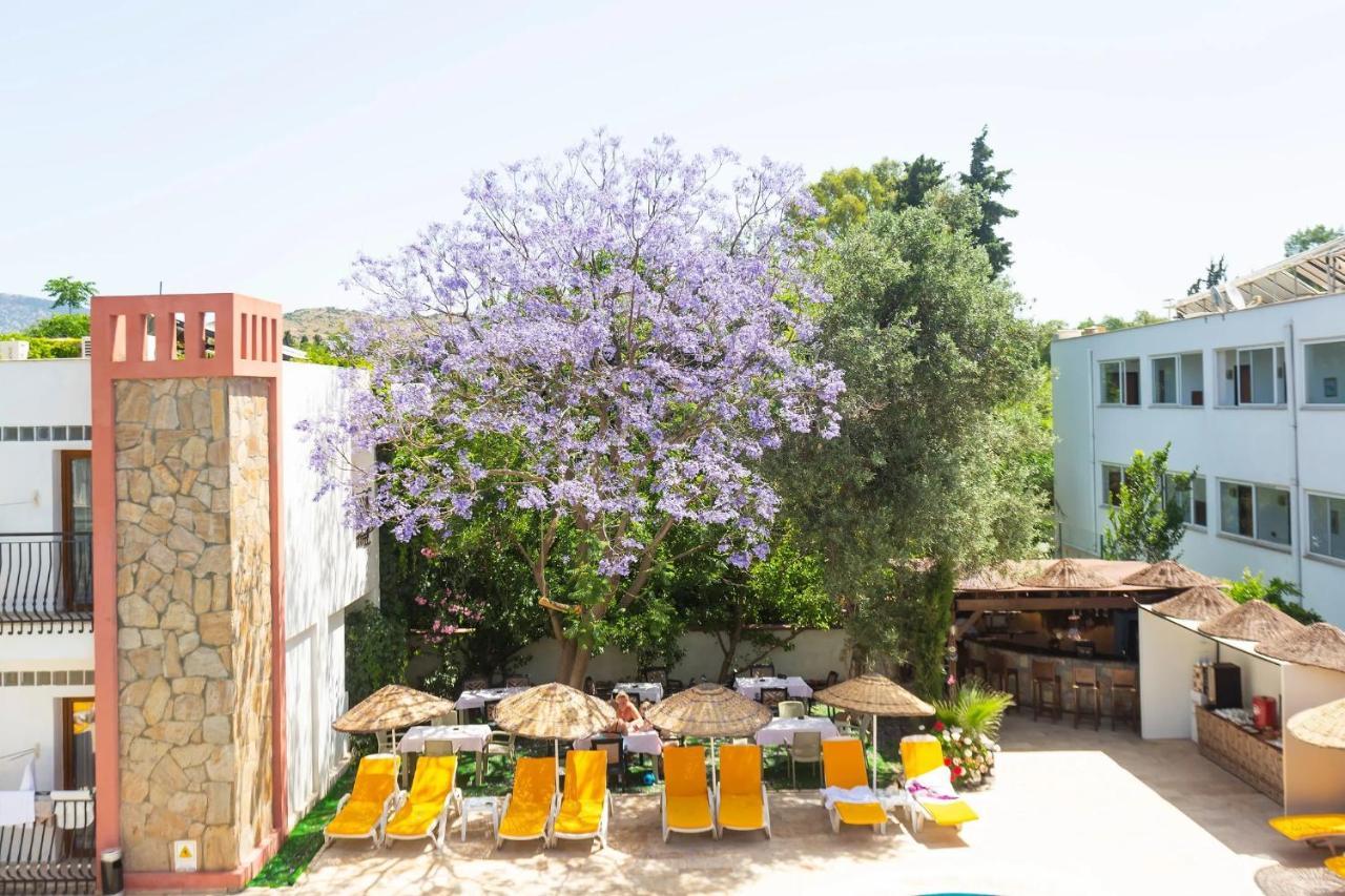 Kriss Hotel Bodrum Esterno foto