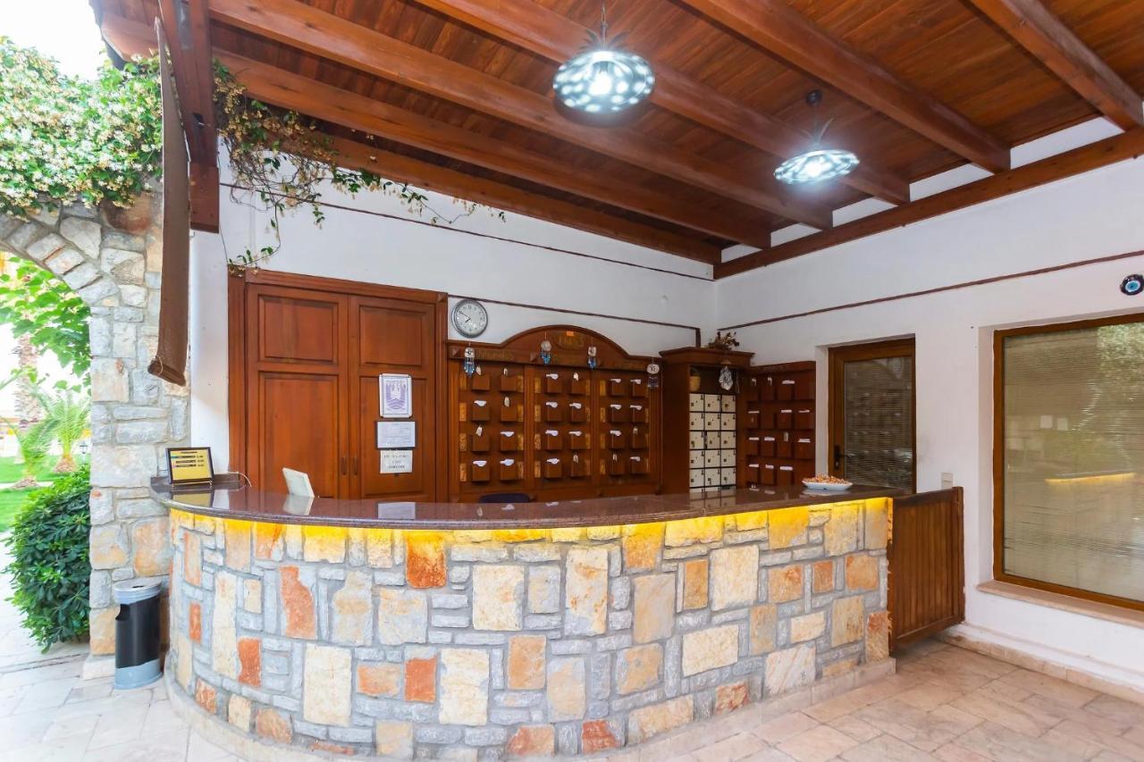 Kriss Hotel Bodrum Esterno foto