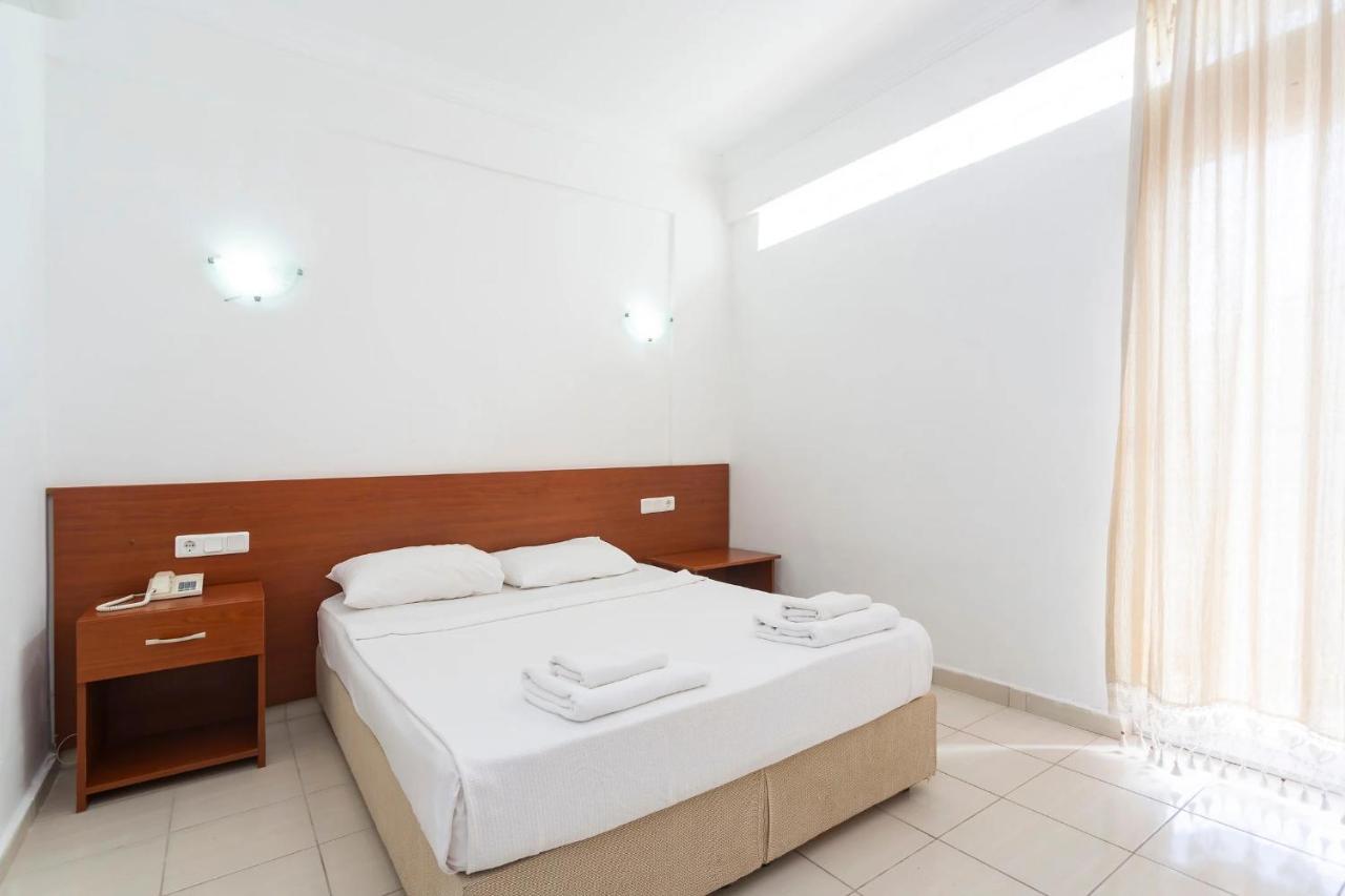 Kriss Hotel Bodrum Esterno foto