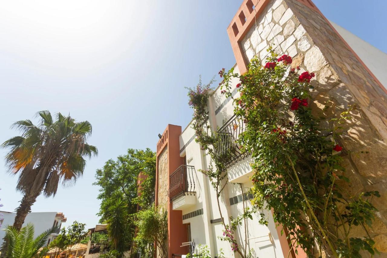 Kriss Hotel Bodrum Esterno foto