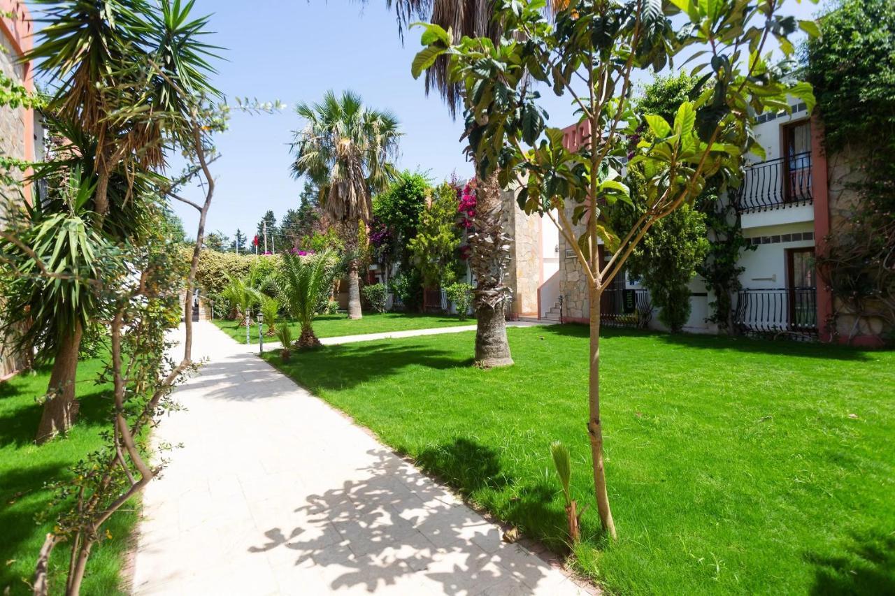 Kriss Hotel Bodrum Esterno foto